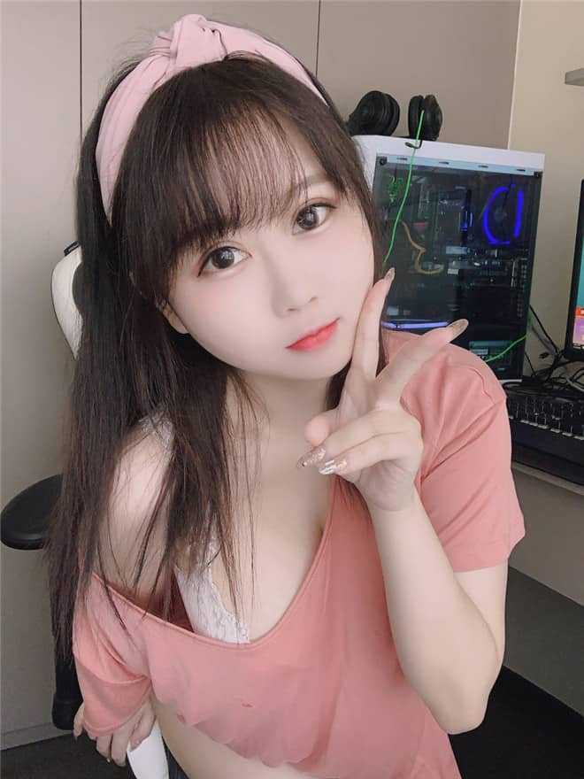 依人视频App截图